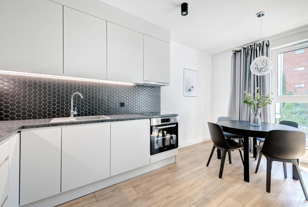 Old Town Apartments - Sw Barbary Street By Noclegi Renters Gdansk Bagian luar foto