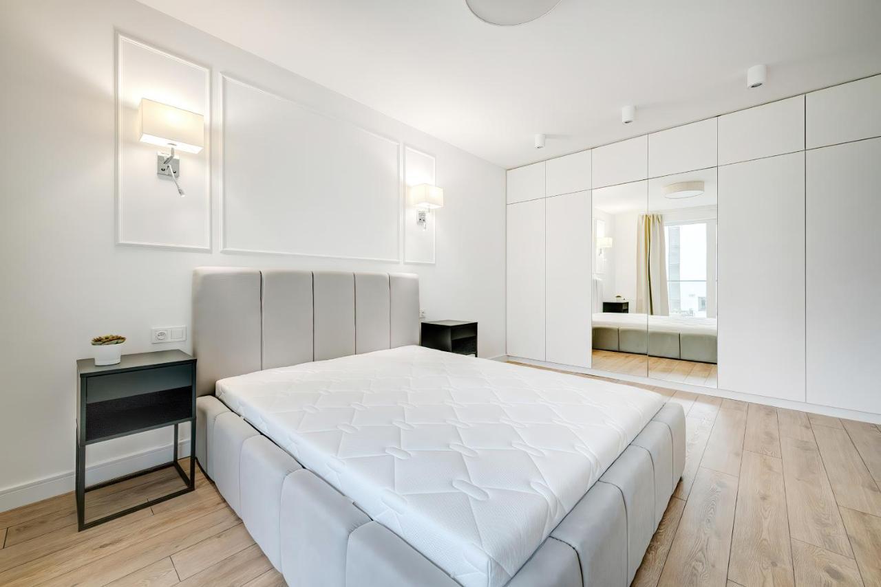 Old Town Apartments - Sw Barbary Street By Noclegi Renters Gdansk Bagian luar foto
