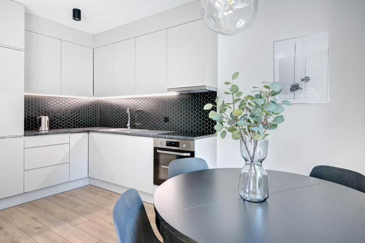 Old Town Apartments - Sw Barbary Street By Noclegi Renters Gdansk Bagian luar foto